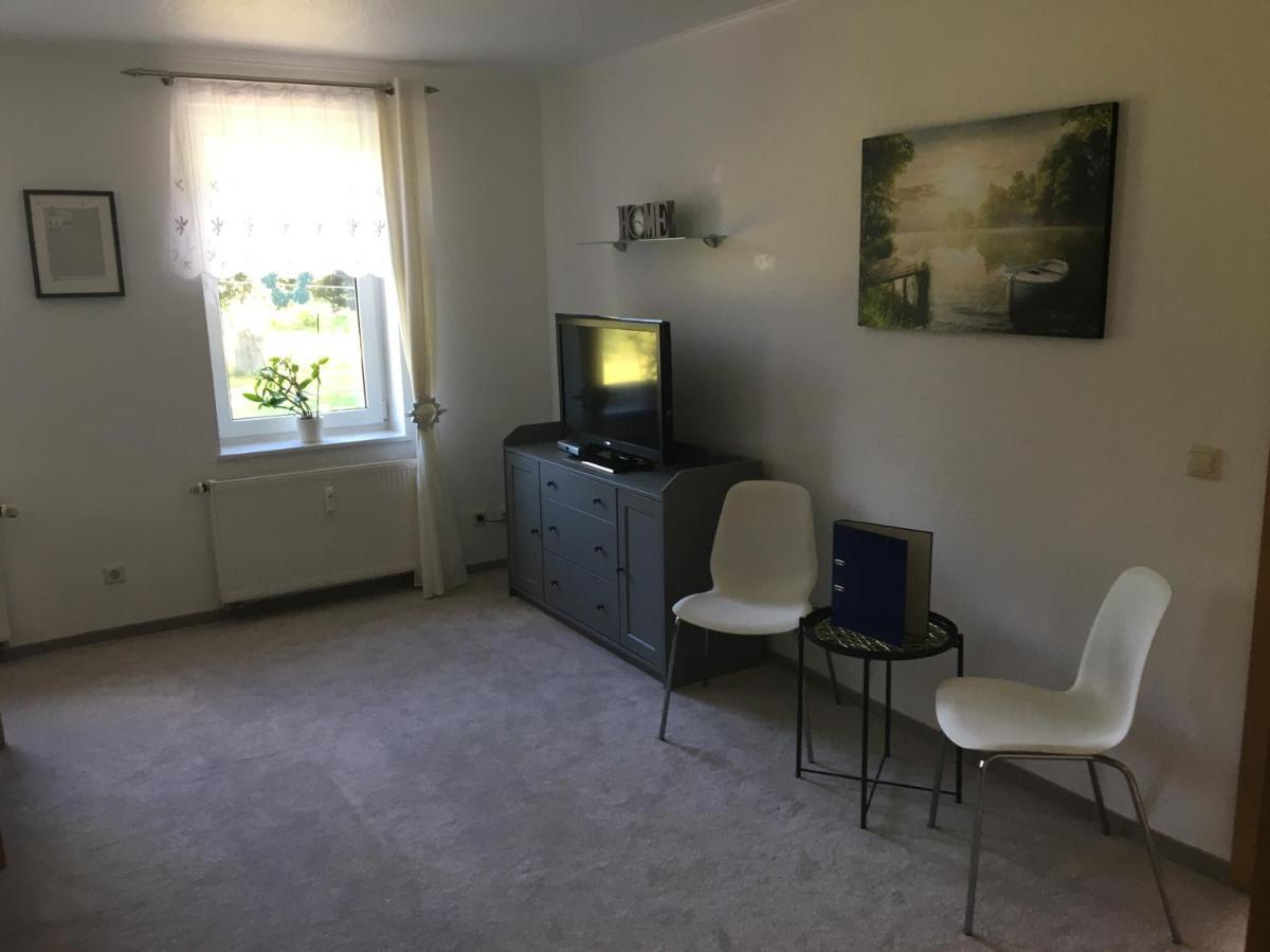 Ferienwohnung Am Goethe Park Fuer 2 Bis 3 Personen Йена Екстериор снимка